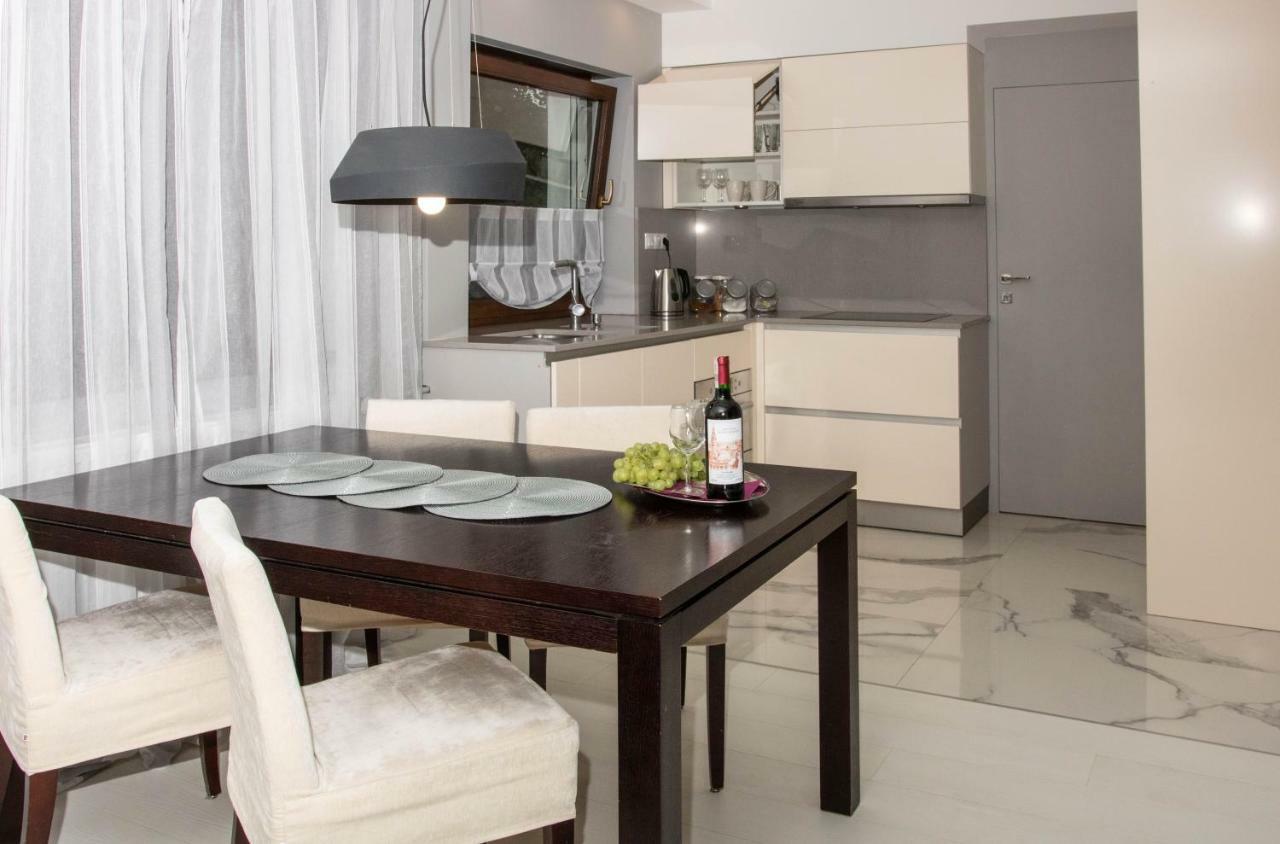 Apartamenty Centrum- Kochanowskiego -Dawniej Two-Bedroom Apartment Zielona Góra Esterno foto